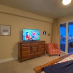 Laketown Wharf 733 By Zia Vr